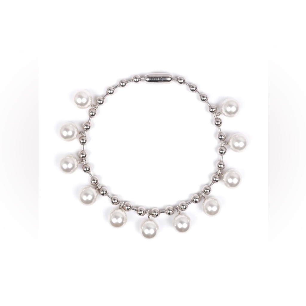 Like New Julietta Bellatrix Necklace In Silver Pearl 129$